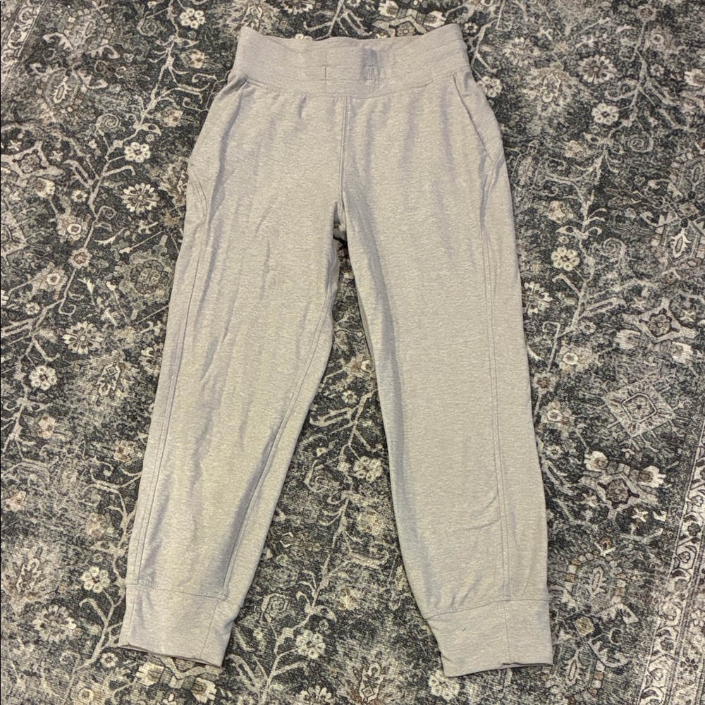 Lululemon Cropped Oatmeal Knit Joggers